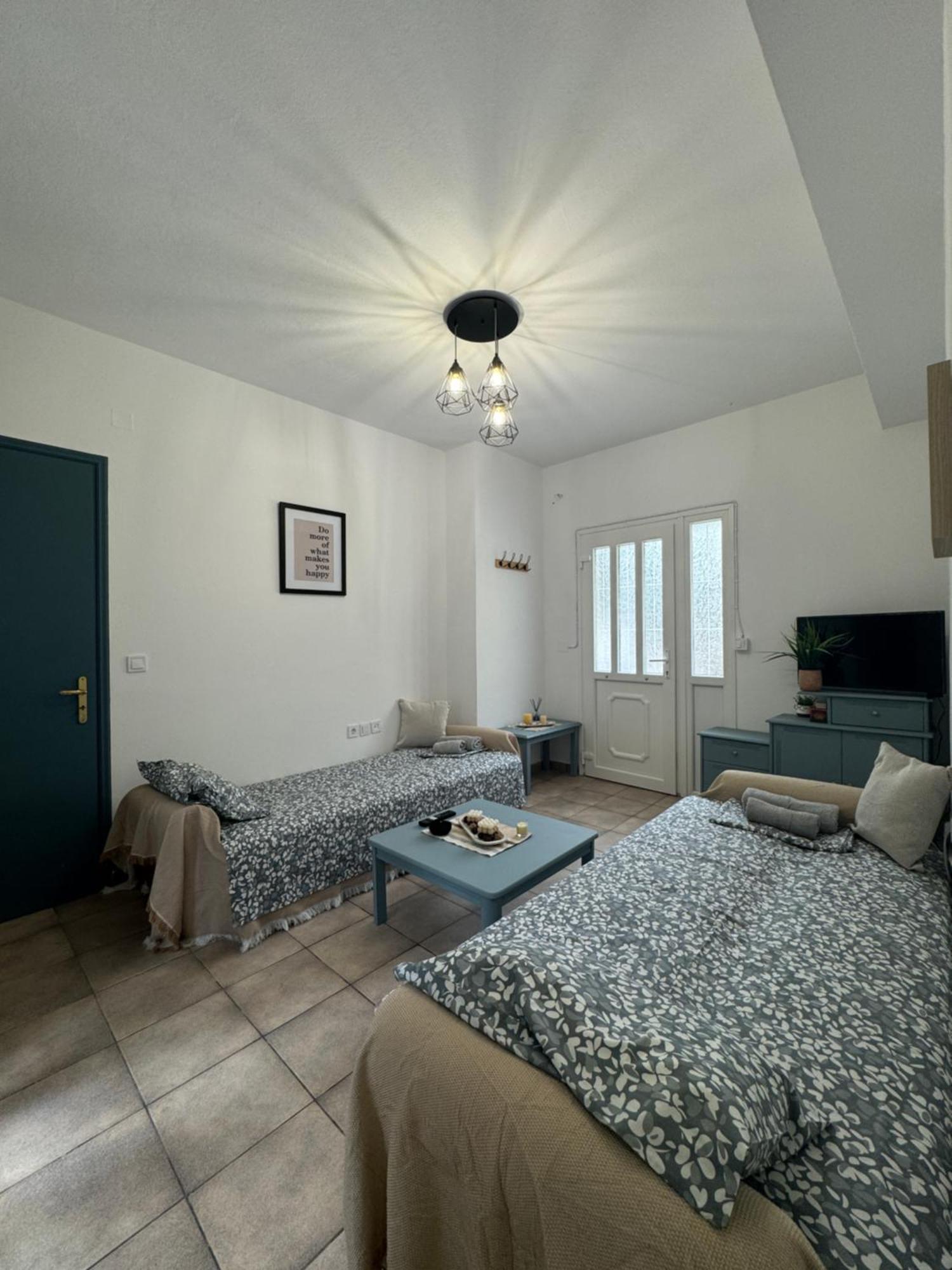 Melintas Cozy Apartments 2 Plomari ภายนอก รูปภาพ