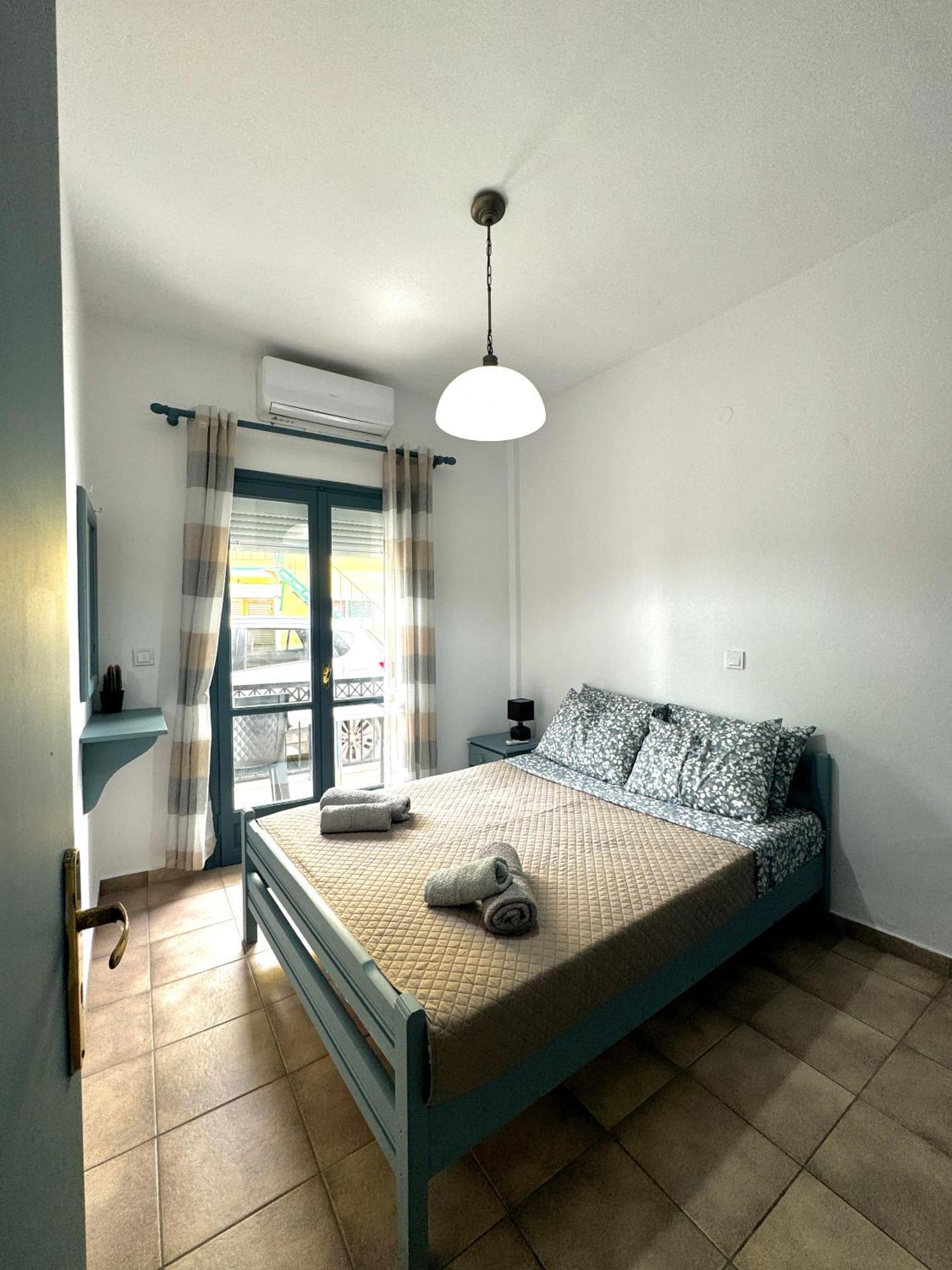 Melintas Cozy Apartments 2 Plomari ภายนอก รูปภาพ