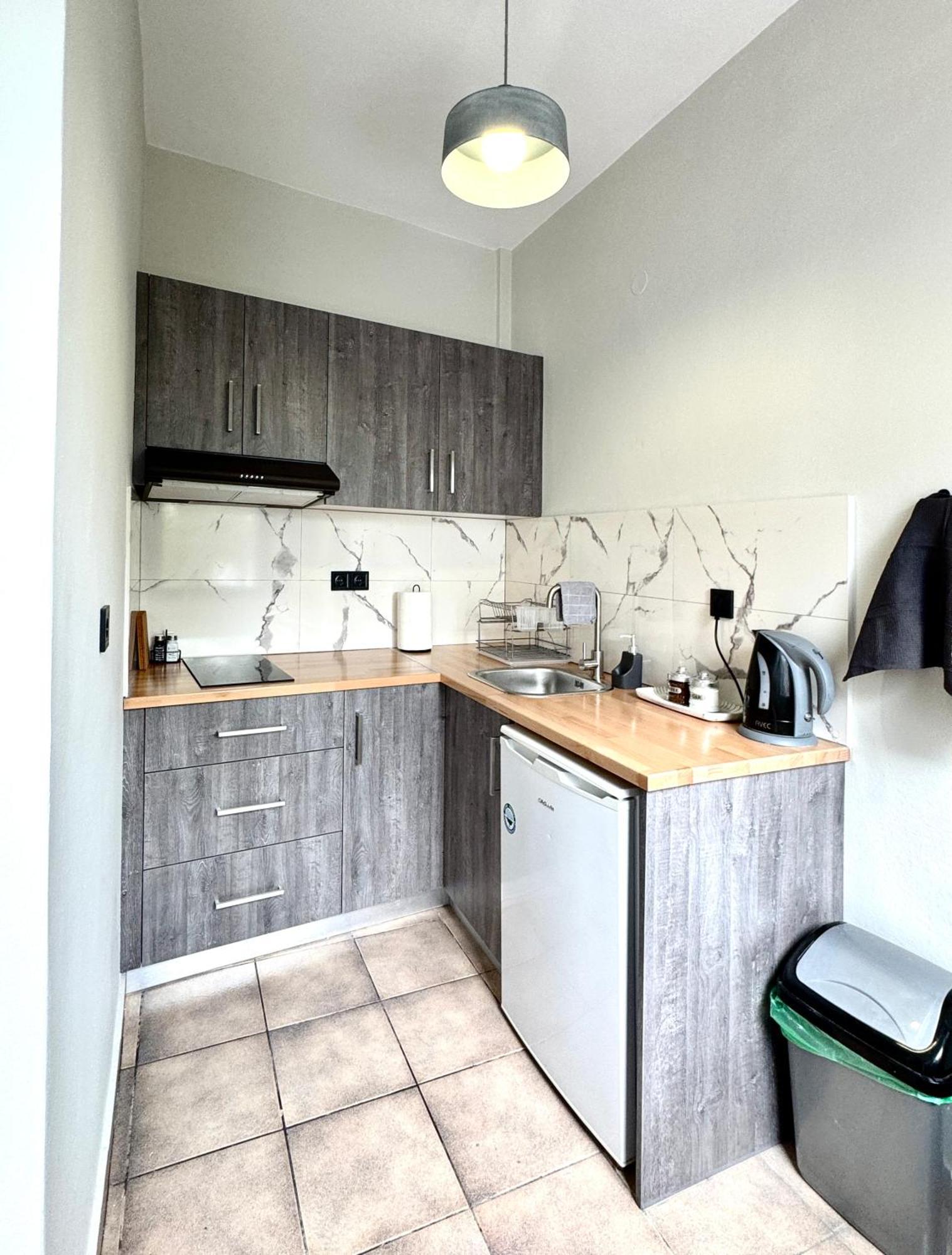 Melintas Cozy Apartments 2 Plomari ภายนอก รูปภาพ